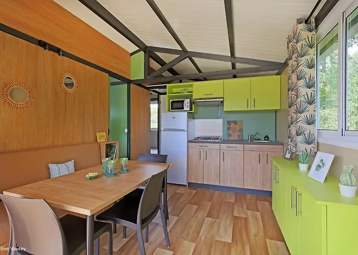 Camping Des Loisirs 3*