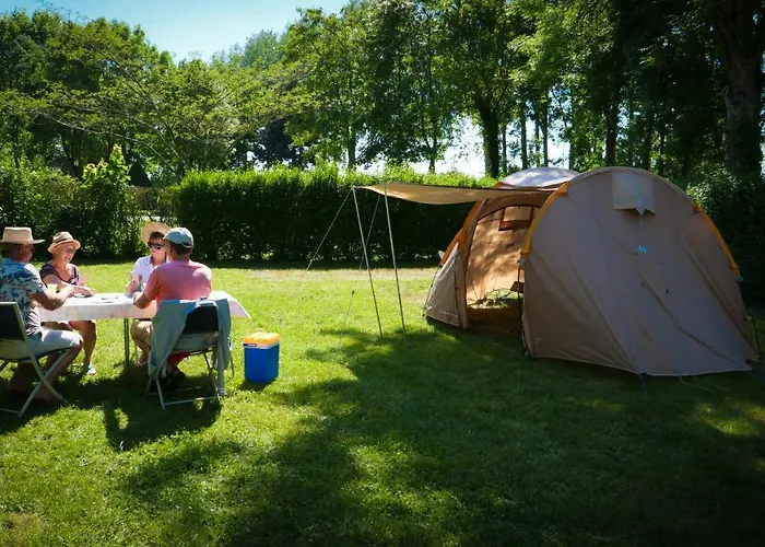 Camping Des Loisirs 3*